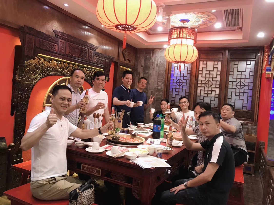 凯发娱乐官网地址网址宗峰岩：本是银行会计演一百多部戏也没红你一定看过他的作品